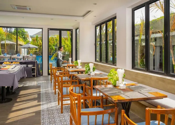 Grand Venus La Hotel